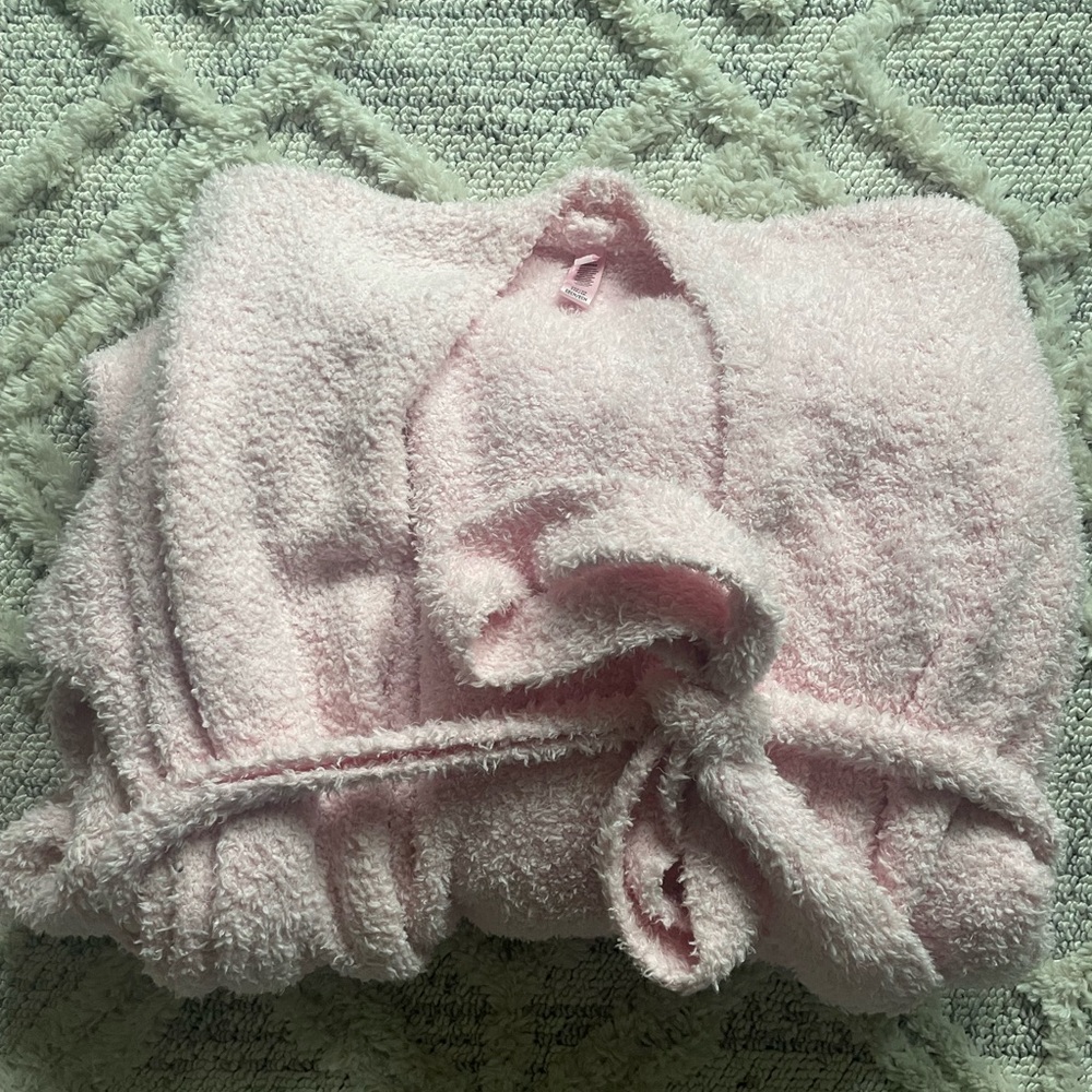 SKIMS cozy knit unisex robe in limited edition Cherry Blossom